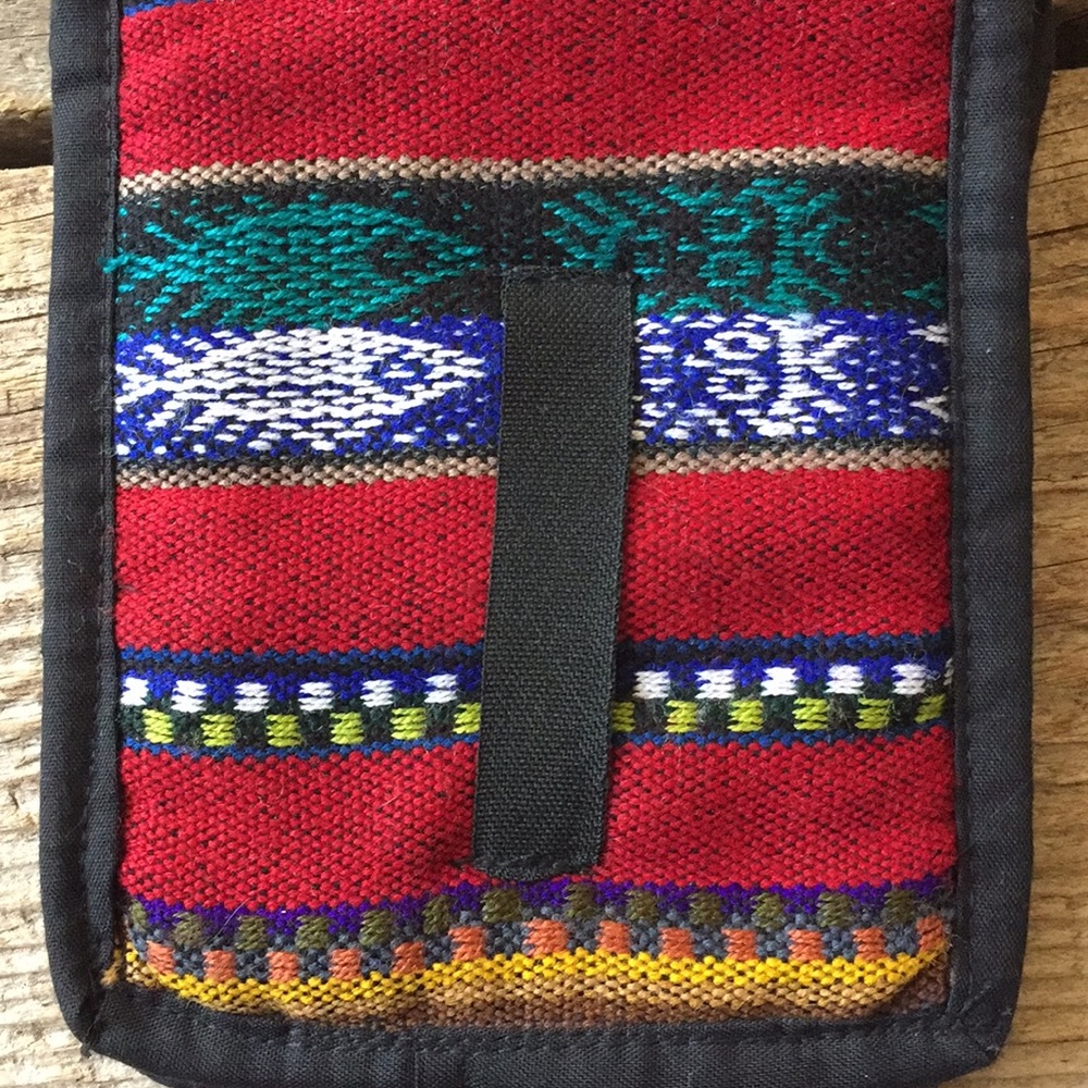 VTG Tribal Design Phone/Passport Pouch Purse - Picture 4 of 7